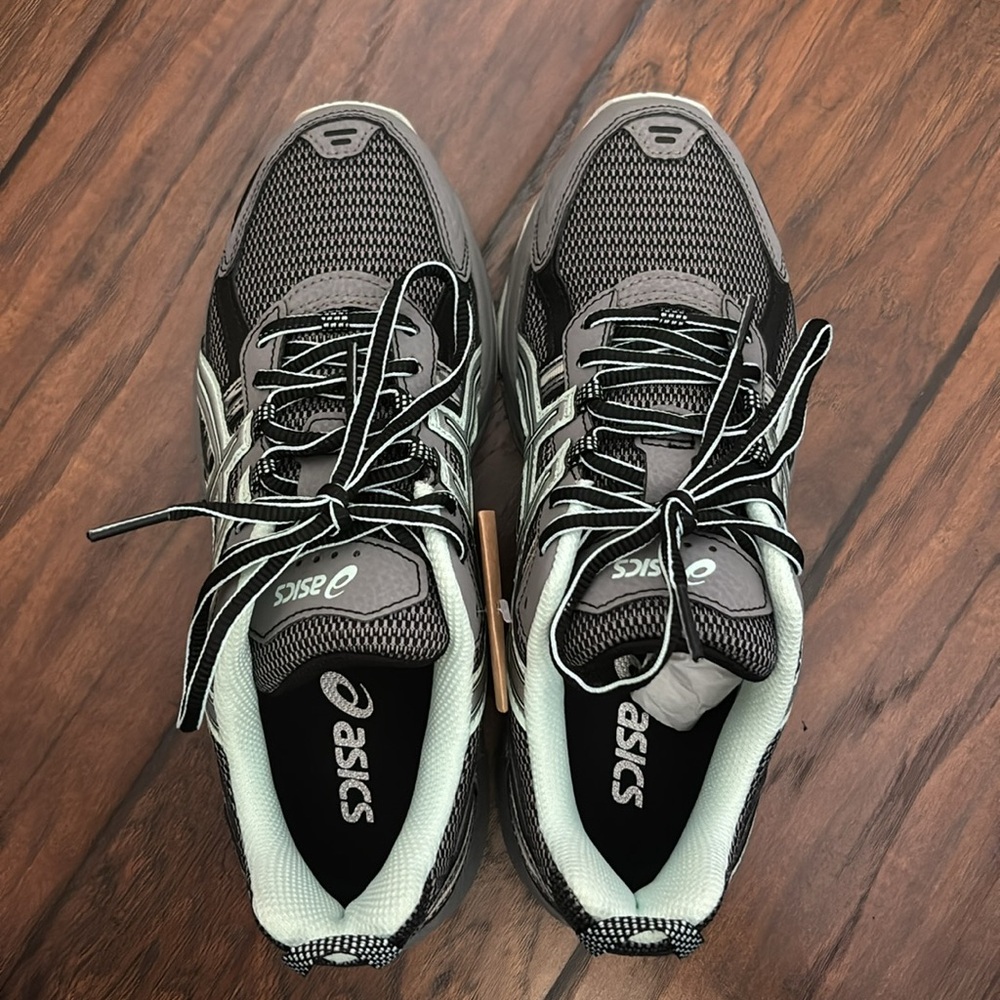 ASICS Gel Venture - NWT/NIB - Picture 5 of 5